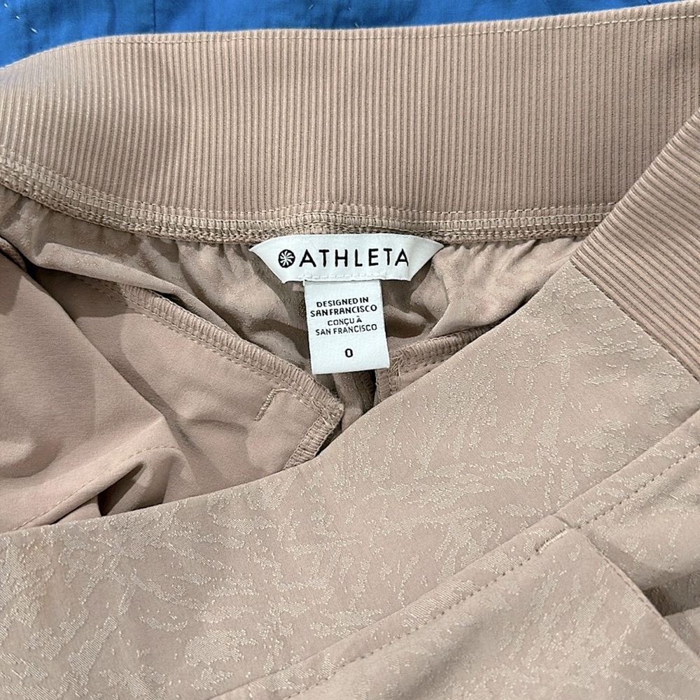 Athleta casual ankle pants. Beige Blush size 0